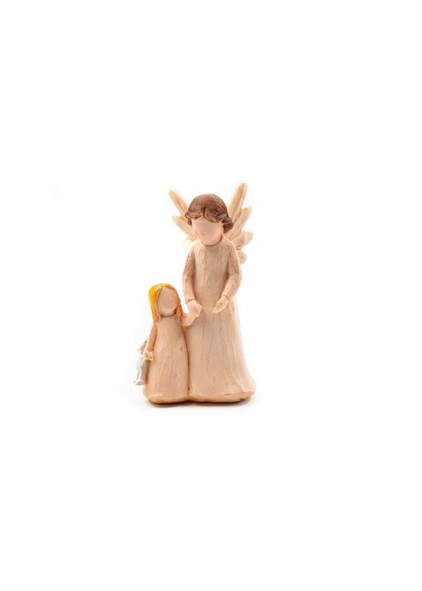 Anjel držiaci za ruku dievčatko